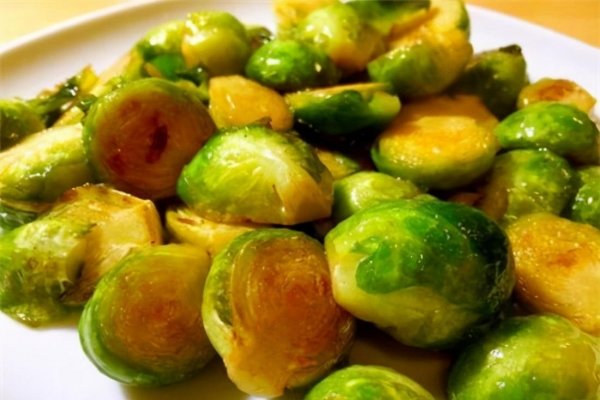 推荐3种食物【甘蓝、糙米、桃金娘】，补气补血，滋补身体1