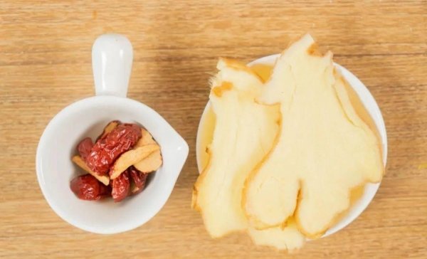 冬天一定多喝它、补血养颜还润燥，懂行的都这么煮！5