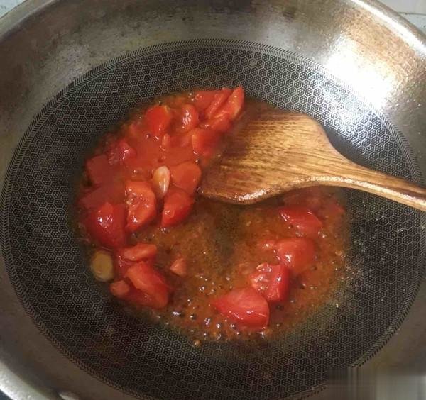 番茄和它一起煮，孩子吃增强记忆力，女人吃美白补水，养肝补血7