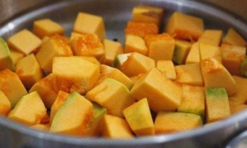 南瓜和此物一起炖，每天一碗，补血养颜，清肠排毒4