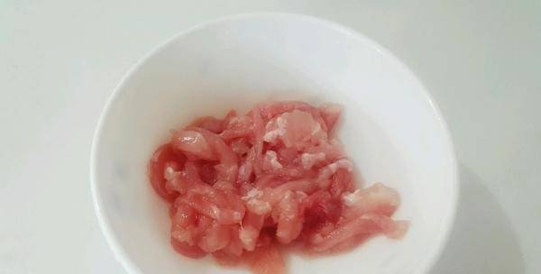 饭前一碗汤，胜过良药方，每周吃一次，补钙补血5