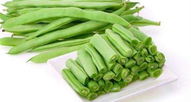 越吃越年轻的3种食物，补血养颜、滋润肌肤1