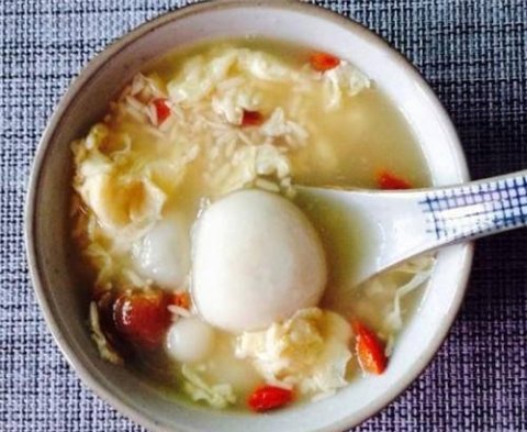 醪糟汤圆怎么做好吃-醪糟汤圆的做法1