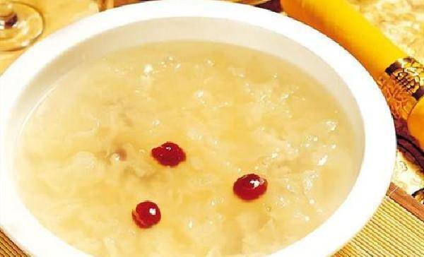 女人最怕脸上长斑，美味又养生的食疗方法快速淡化斑点2