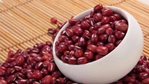 红豆小米粥的做法-红豆小米粥的功效1