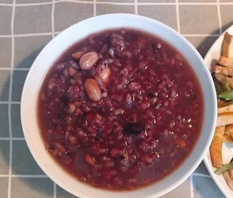 红豆小米粥的做法-红豆小米粥的功效5