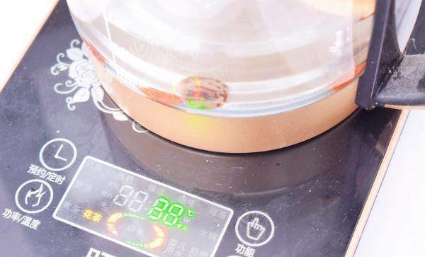 桂圆红枣茶怎么煮-桂圆红枣茶的功效7