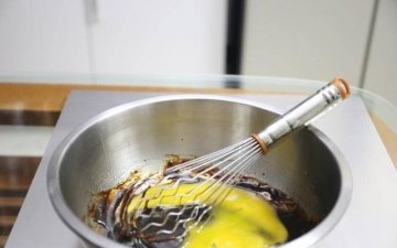 教大家红枣戚风蛋糕的做法3