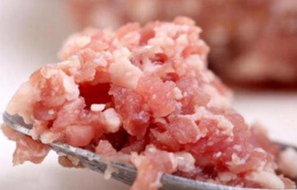 女性冬季养生很关键，老中医推荐一种食物，补气血暖子宫1