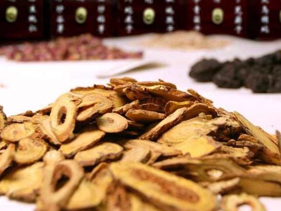 它【通血滞、补血虚、润血枯、抚血乱、散血寒】，使气血各有所归1