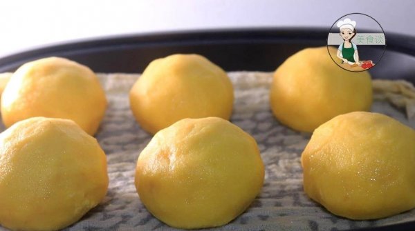 儿子不吃早餐，我做了这道早餐包，又香又软，健脾养胃，比包子香18