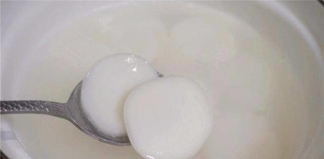 此物是天然滋补佳品，也是东方巧克力，没事多吃点，补血养肤4