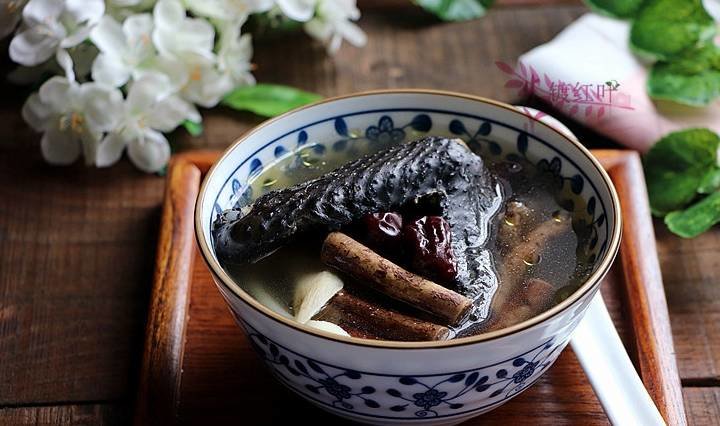 乌鸡煲汤加了它，汤鲜味更香，健脾补肺，常喝气色好！7
