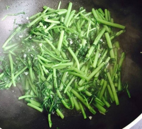 开春了，别忘记吃这【皇帝菜】，养脾健胃12