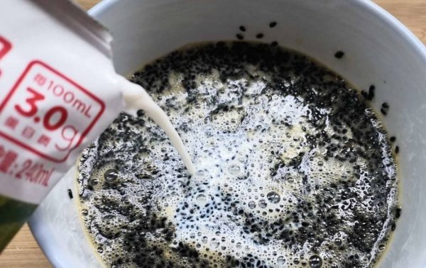 妈妈做的这款面食，松软香甜，香味扑鼻，健胃补钙，百吃不厌6