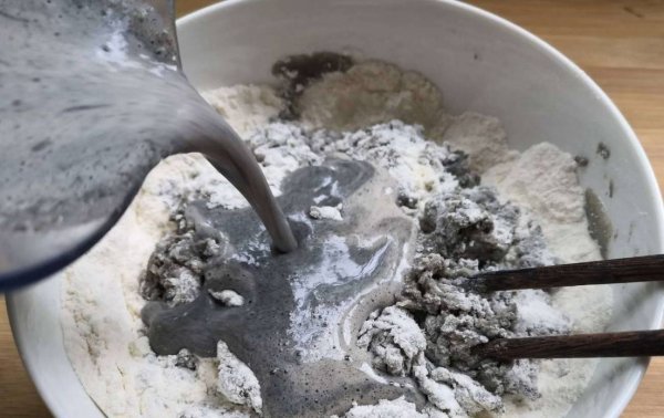 妈妈做的这款面食，松软香甜，香味扑鼻，健胃补钙，百吃不厌7