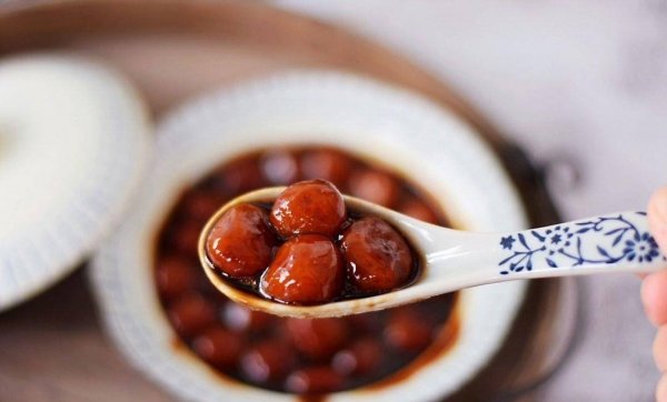 红糖和它一起煮，补气又养颜，还能暖胃驱寒，女人一定要懂得吃11