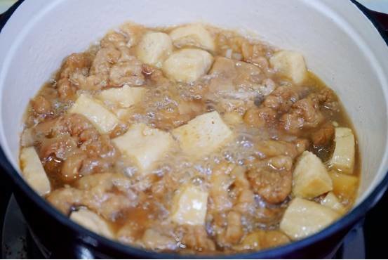 小酥肉白菜豆腐汤，养胃健脾味道鲜美，小酥肉的家常吃法7