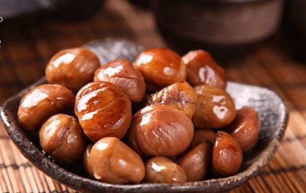板栗的营养功效与作用2