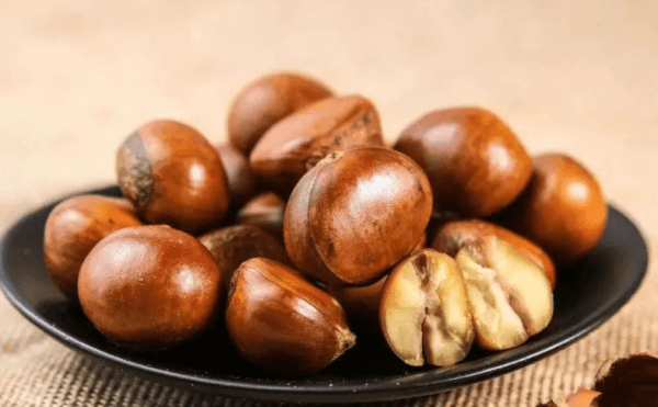板栗的营养功效与作用3