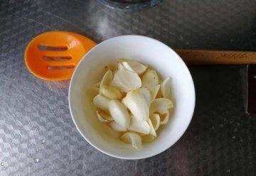 红豆百合粥的做法和功效7