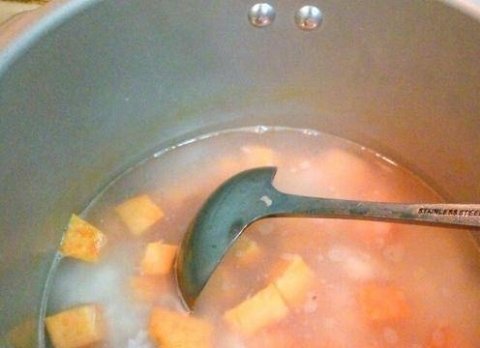 推荐一道【红糖地瓜桂圆粥】排毒养颜补血9