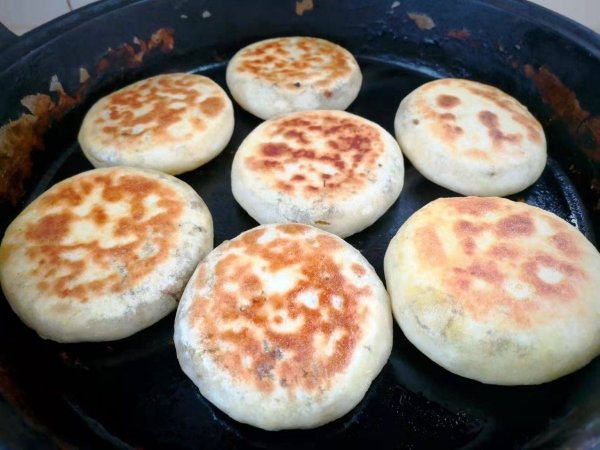 茴香馅饼怎么做-茴香馅饼的家常做法11