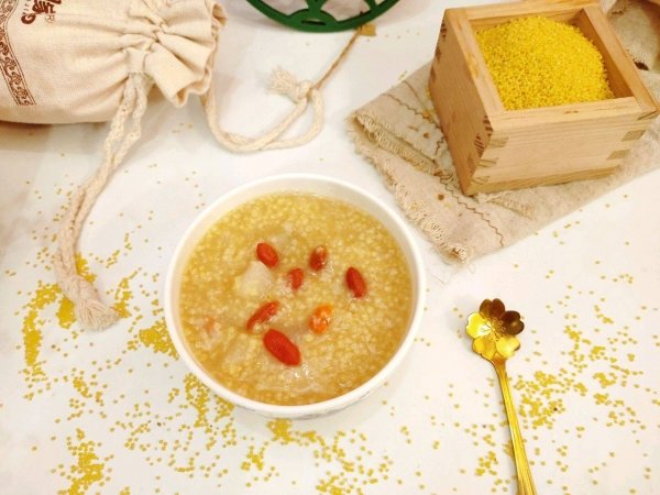 小米山药粥怎么做最养脾胃-小米山药粥的做法1