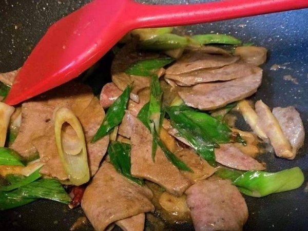 爆炒猪肝怎么做-爆炒猪肝的做法步骤5