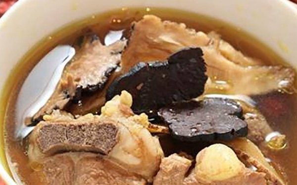 养生排骨汤煲汤食谱-养生排骨汤的做法与功效2