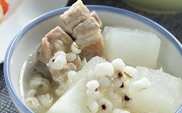 养生排骨汤煲汤食谱-养生排骨汤的做法与功效10