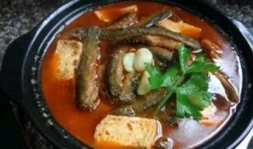 泥鳅炖豆腐怎么做-泥鳅炖豆腐的做法1