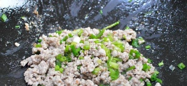 为大家介绍一道土豆新吃法和做法6