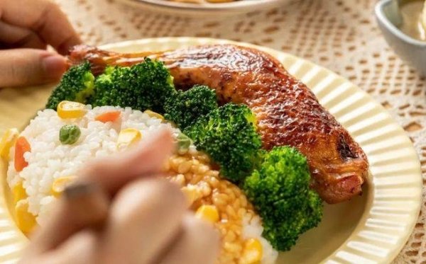 脆皮大鸡腿怎么做-脆皮大鸡腿的做法5