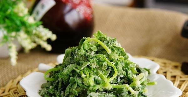 芹菜叶子能吃吗-芹菜叶子怎么做1
