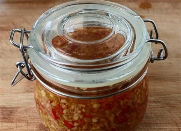 蒜蓉辣椒酱怎么做-蒜蓉辣椒酱的做法6