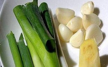 炒菜都放葱姜蒜吗-炒什么菜放葱姜蒜2