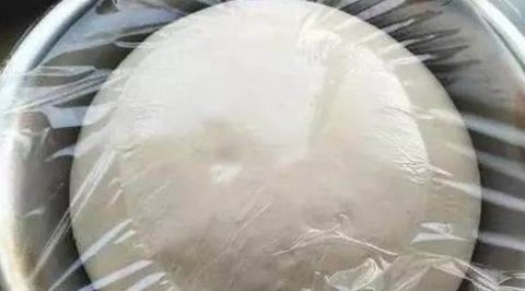 怎么样自制油条-自制放心油条的做法和配方4