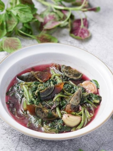 上汤苋菜怎么做好吃-上汤苋菜皮蛋的做法2