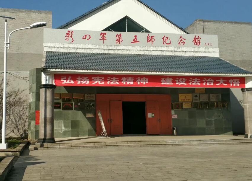 湖北襄阳古隆中老龙洞景点介绍1