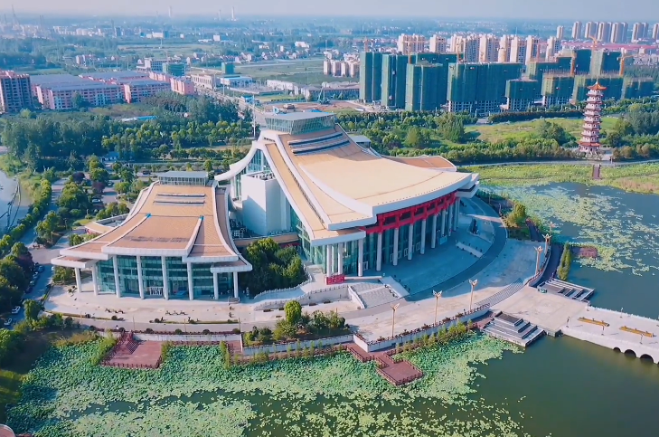 湖北湖北旅游曹禺大剧院景点介绍1