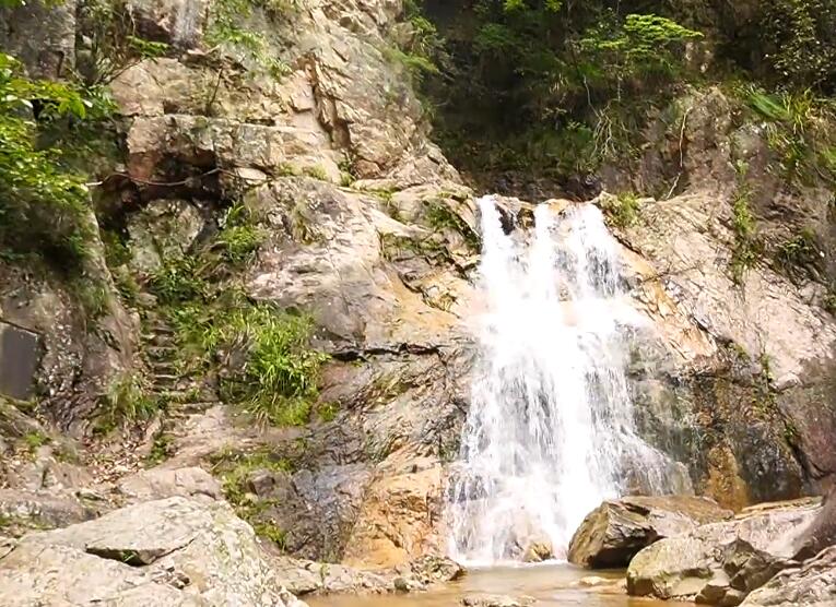湖北黄冈黄龙潭风景区景点介绍1