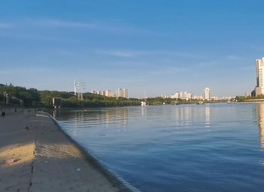 湖北武汉南岸嘴江滩公园景点介绍1