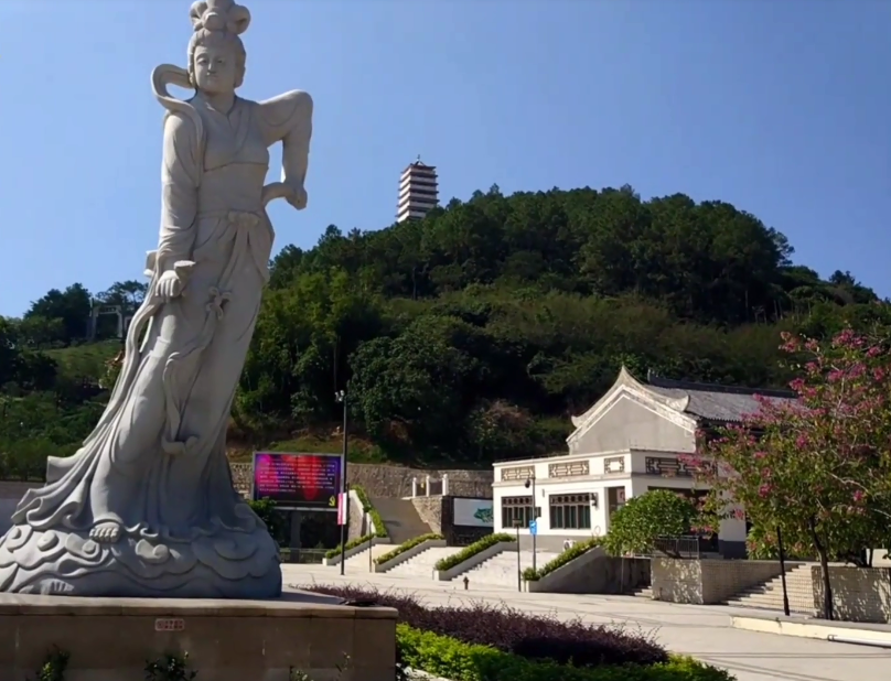 广东广州景点何仙姑纪念塔景点介绍1