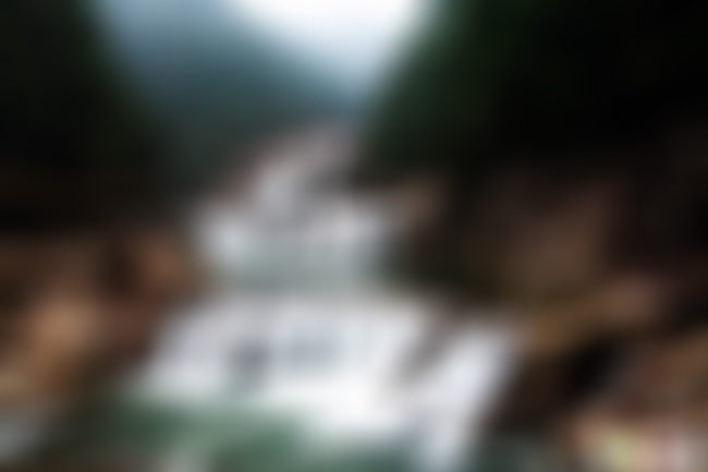 广东广州景点莲花山无底洞景点介绍1