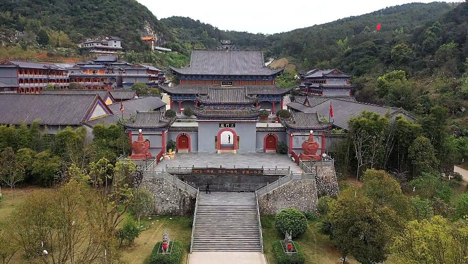 广东韶关景点东华禅寺景点介绍1