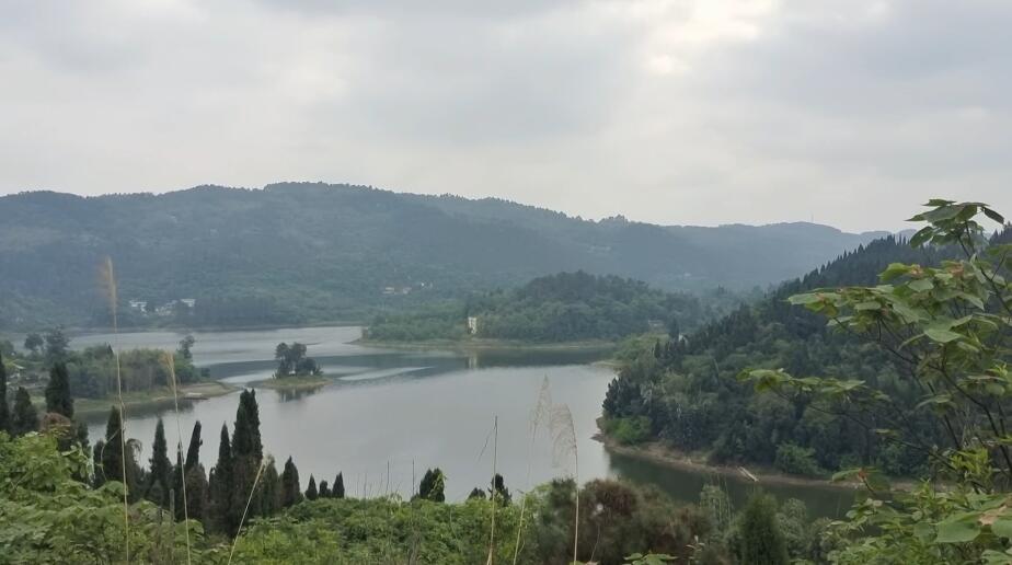 四川资阳龙门报国寺景点介绍1