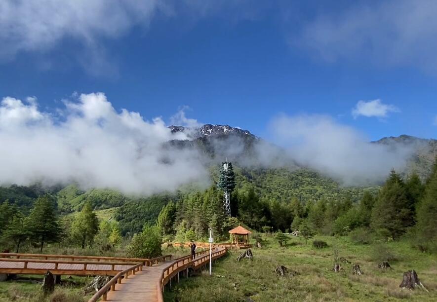 四川雅安硗碛神木垒景区景点介绍1