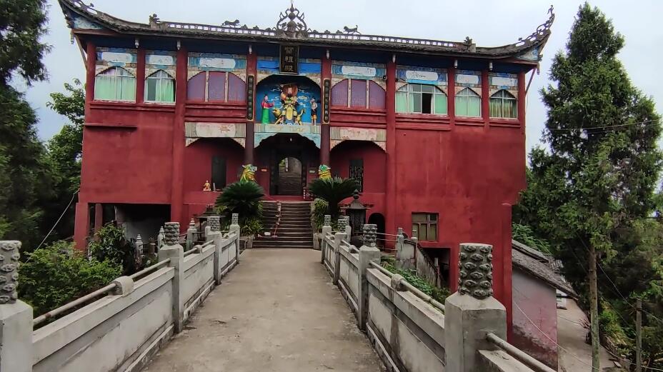 四川南充南充芦溪老君山生态文化景区景点介绍1