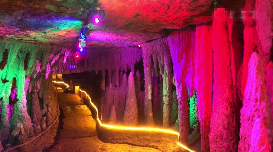 四川内江金李井圣灵山大溶洞景点介绍1